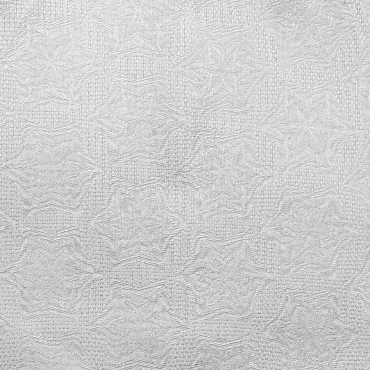 Majestic Luxe – Ethereal White